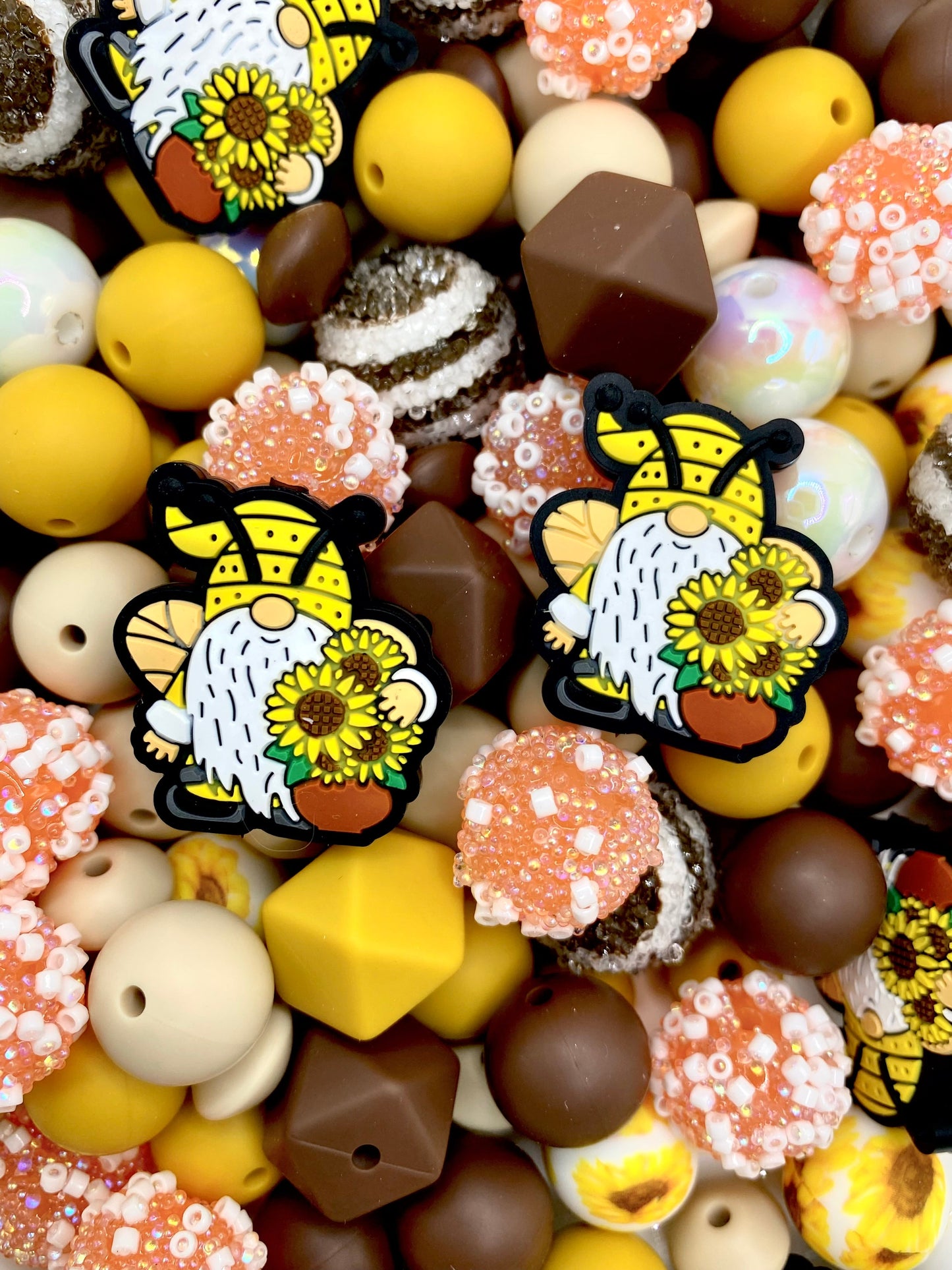 80pcs Bead Bundle 105
