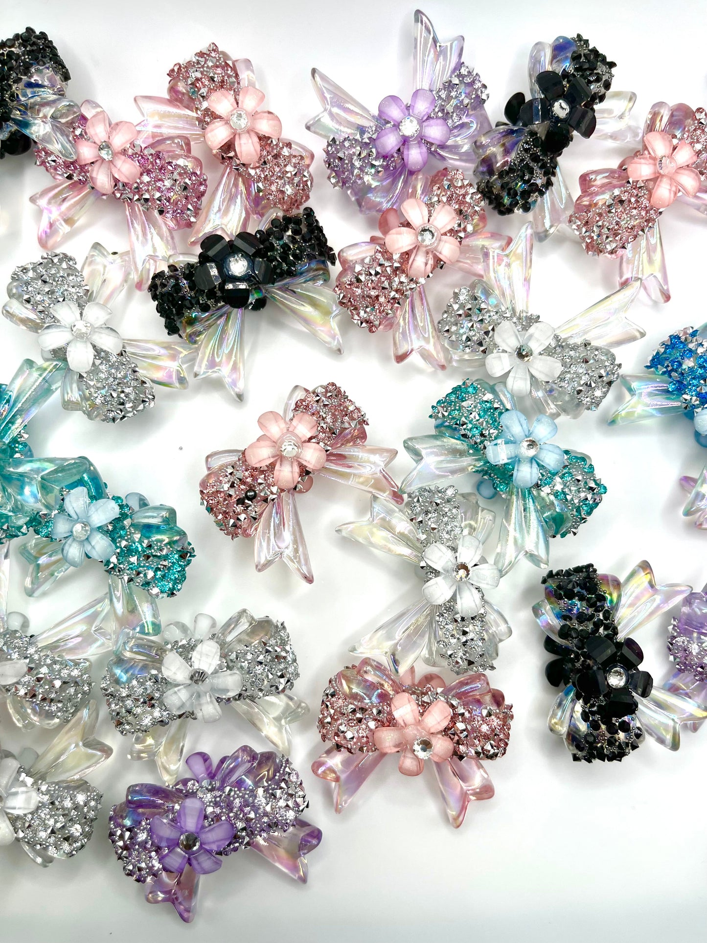 Bows & Blings Rhinestone Luxury Beads - 2pc