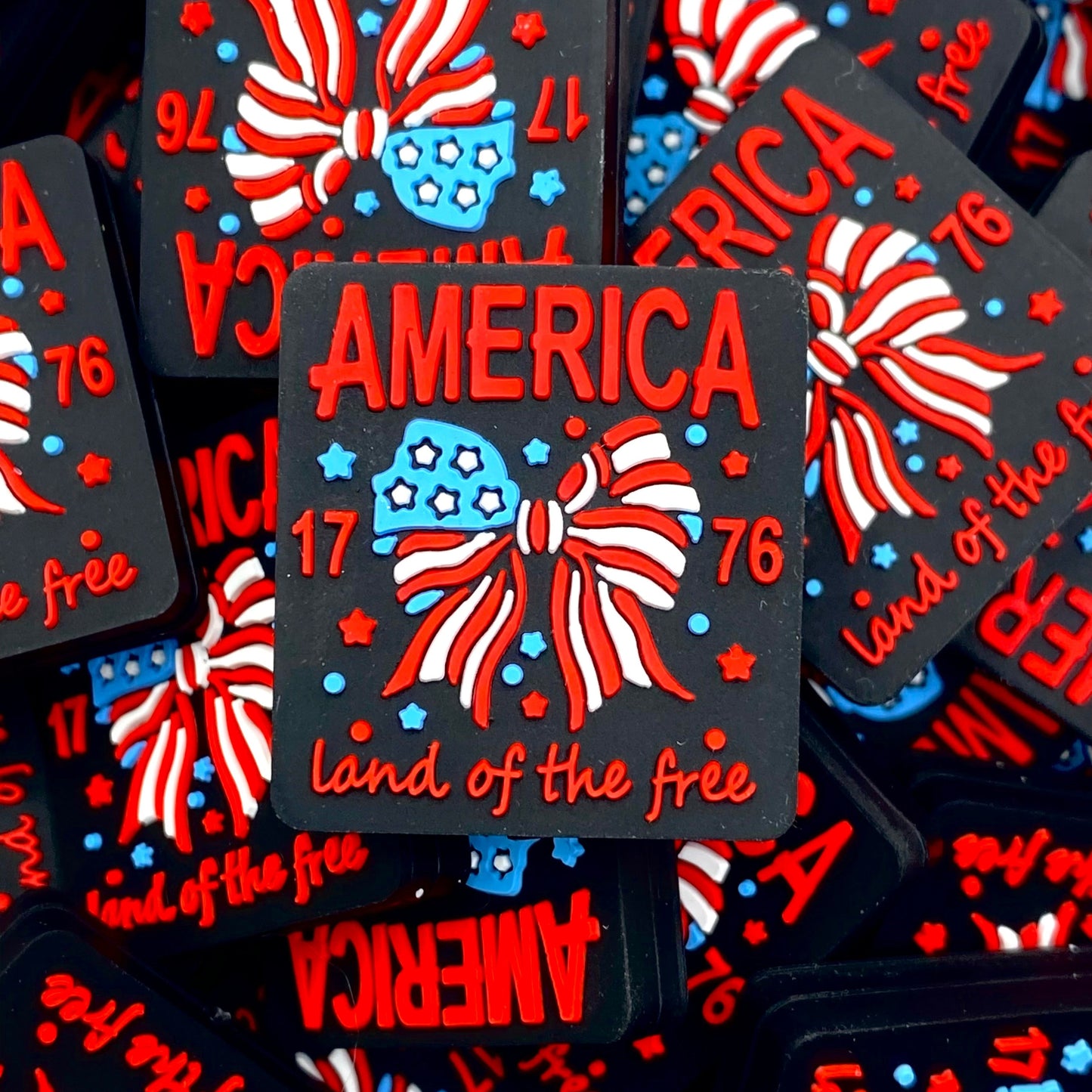 America 1776 Silicone Focal Beads