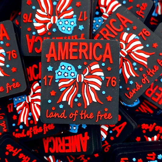 America 1776 Silicone Focal Beads