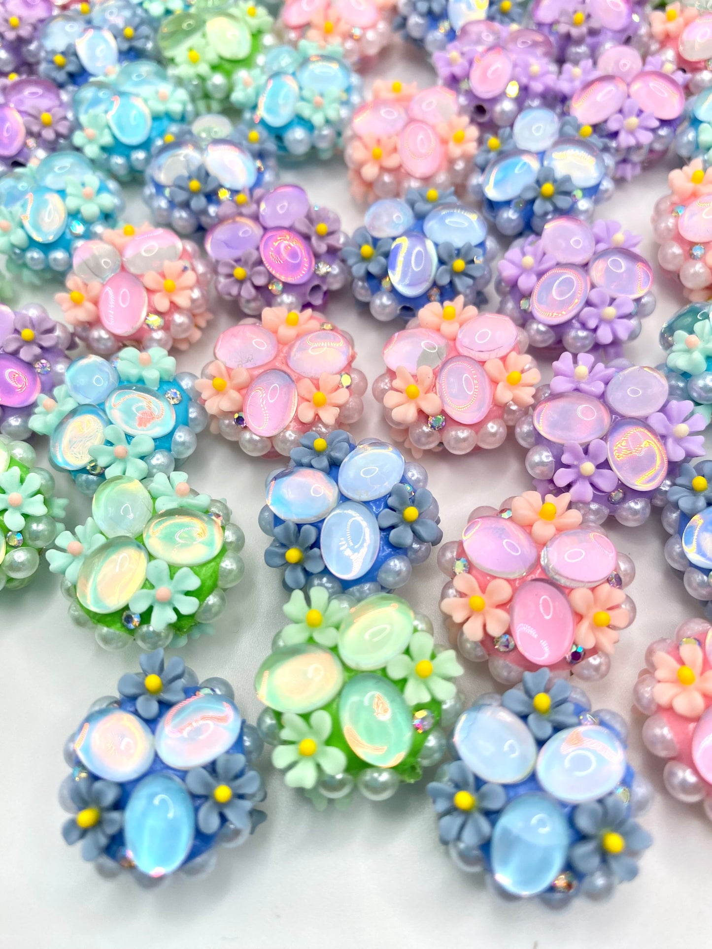 Love Grows Here Fancy Acrylic Jewelry Beads