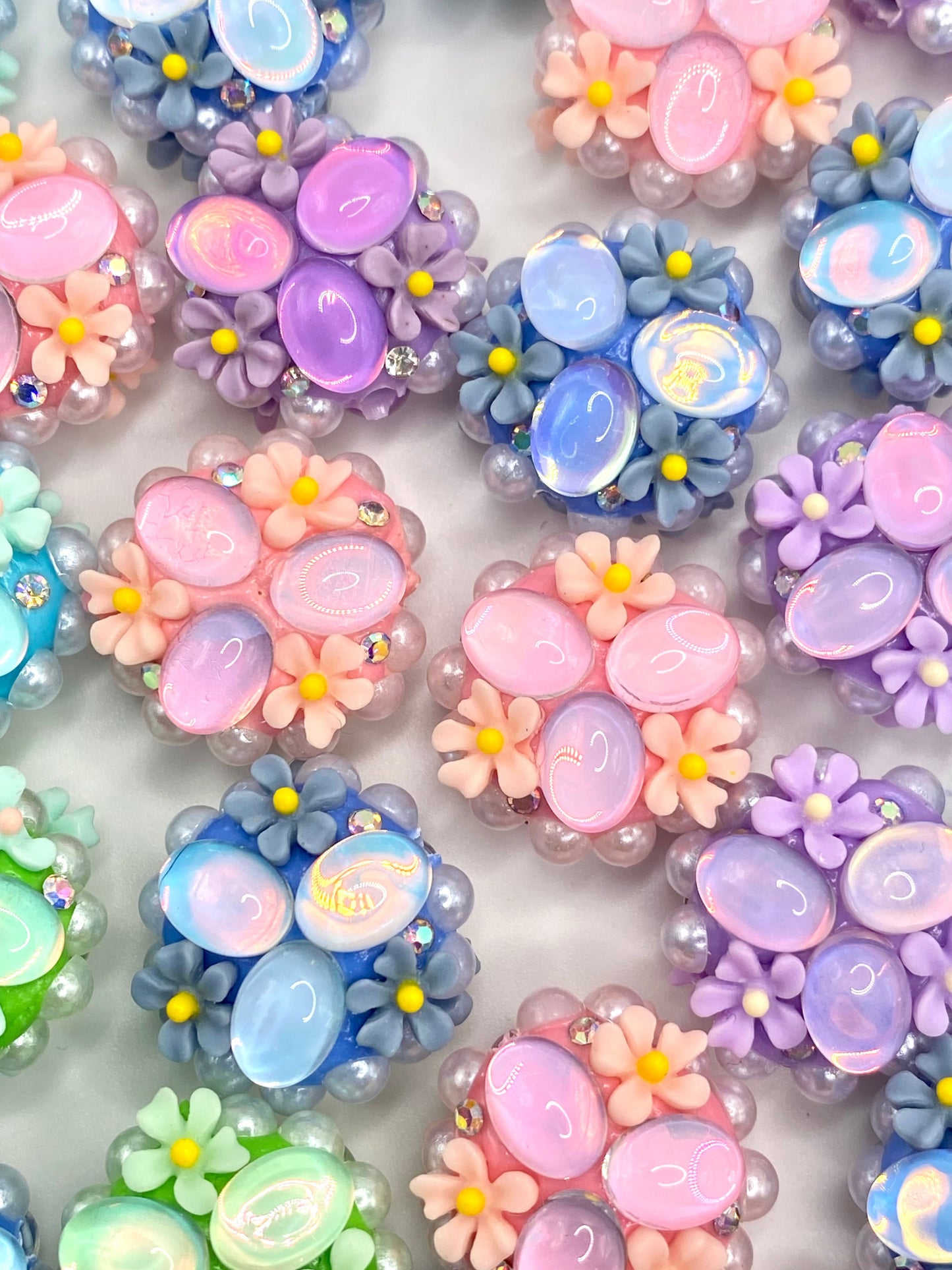 Love Grows Here Fancy Acrylic Jewelry Beads