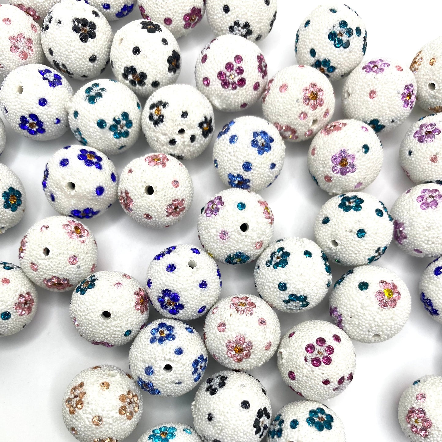 Delicate Snow Flower Fancy Acrylic Beads